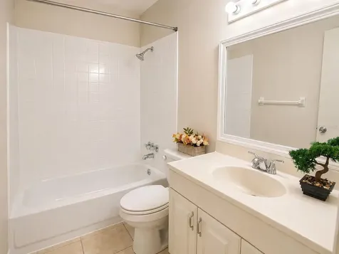 1044 82nd Terrace N St Petersburg FL 33702