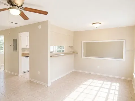 1044 82nd Terrace N St Petersburg FL 33702