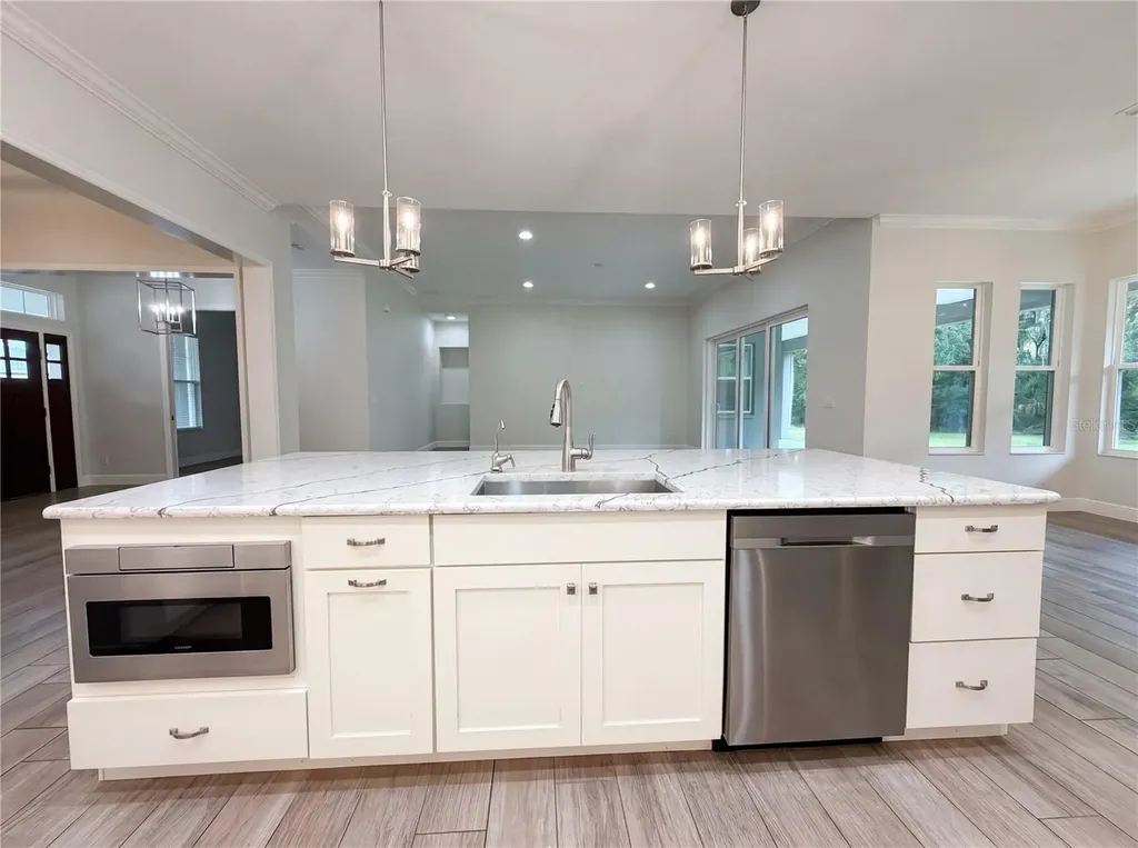 401 River Bed Court Wimauma FL 33598