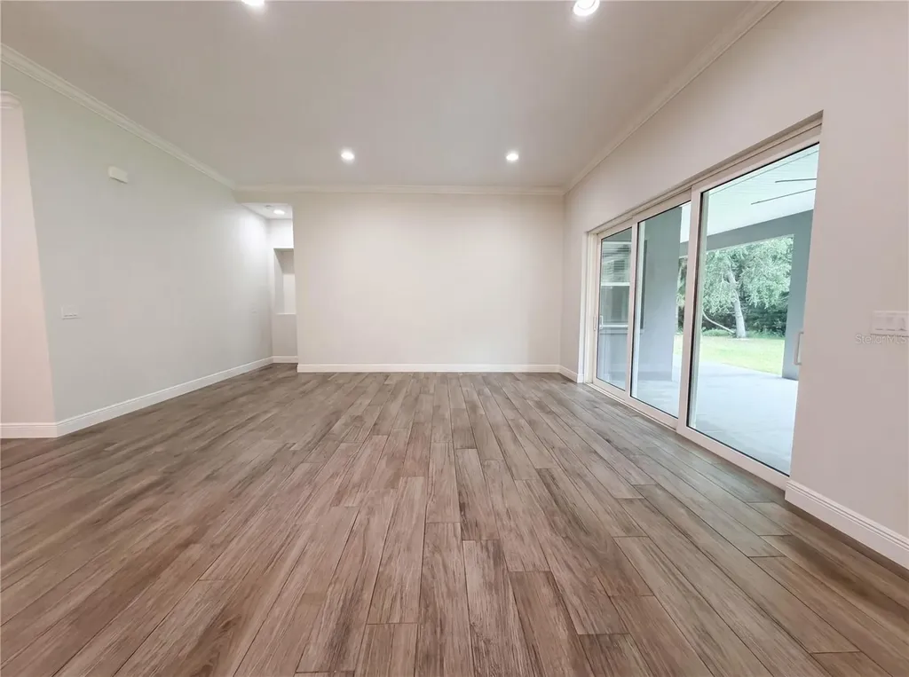 401 River Bed Court Wimauma FL 33598