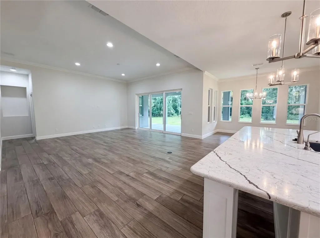 401 River Bed Court Wimauma FL 33598