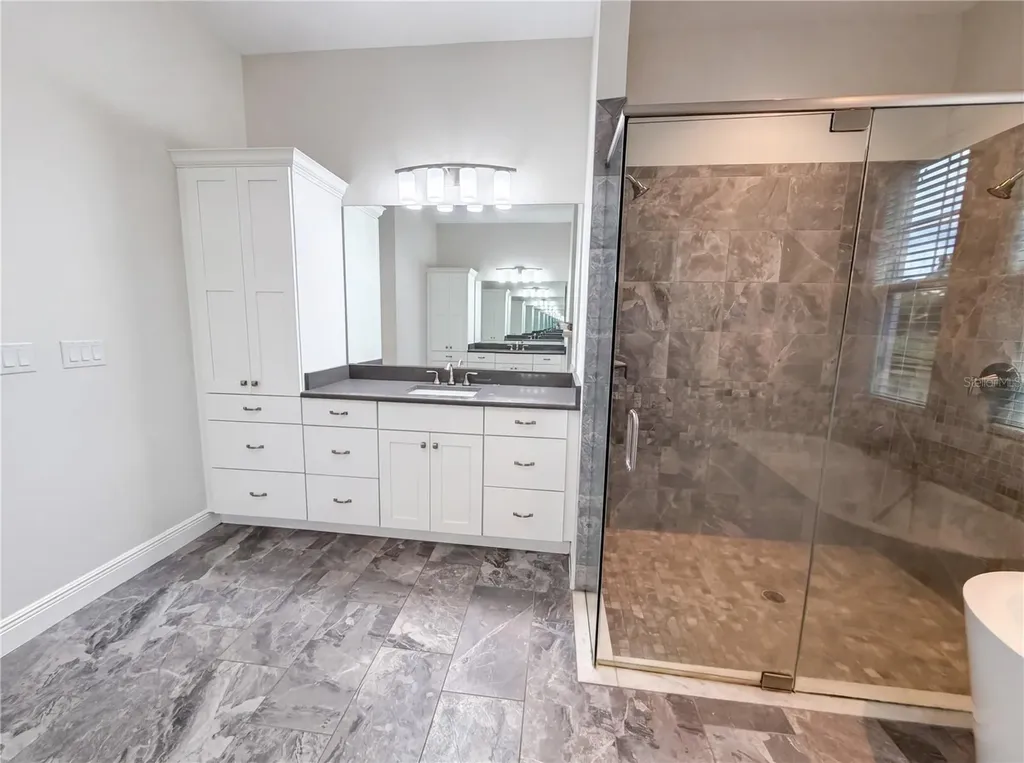 401 River Bed Court Wimauma FL 33598