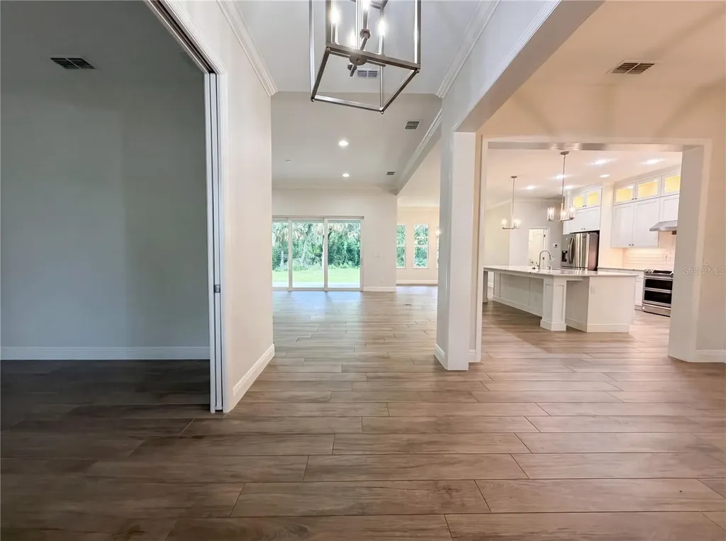 401 River Bed Court Wimauma FL 33598