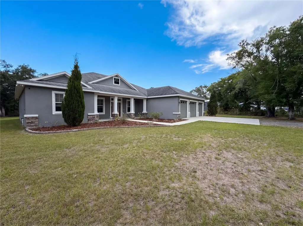 401 River Bed Court Wimauma FL 33598