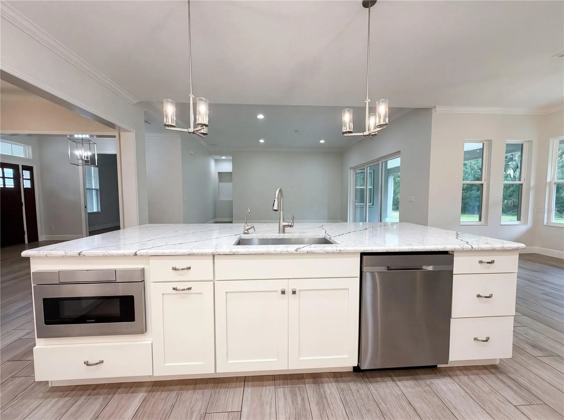 401 River Bed Court Wimauma FL 33598