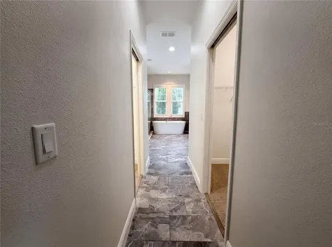 401 River Bed Court Wimauma FL 33598