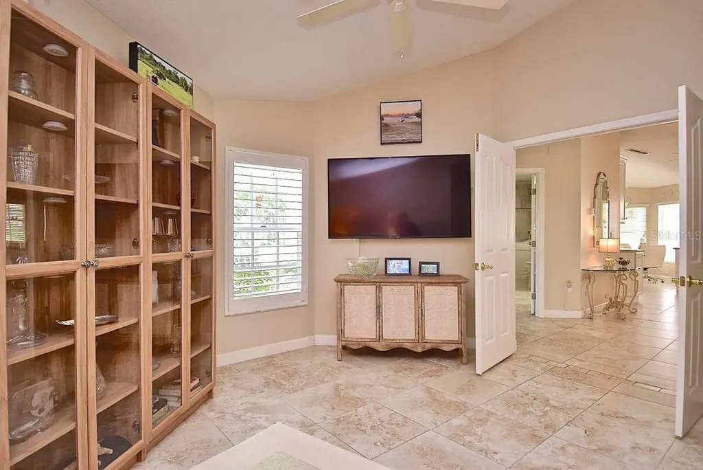 3890 Lyndhurst Court Sarasota FL 34235