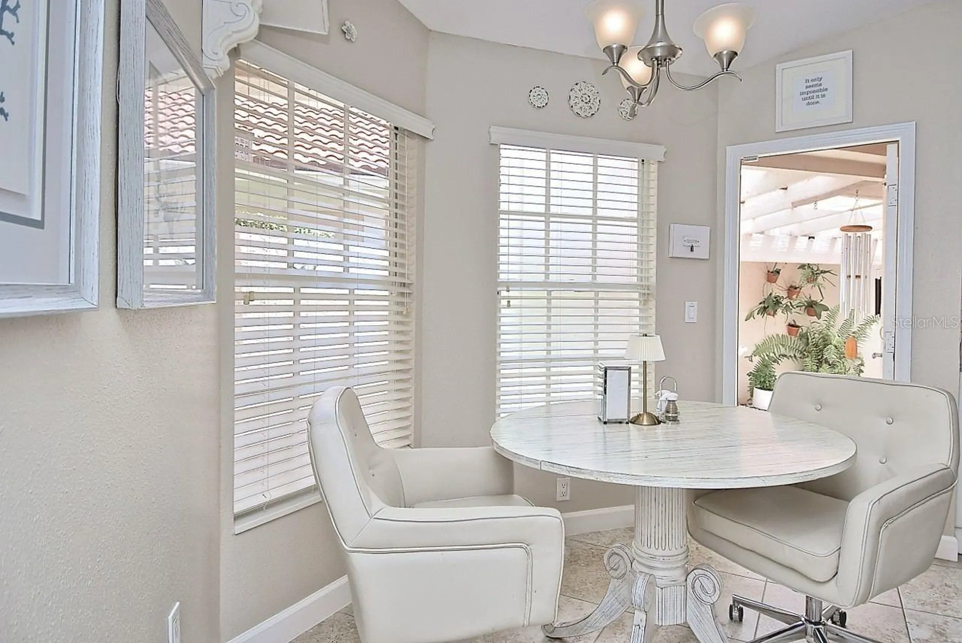 3890 Lyndhurst Court Sarasota FL 34235