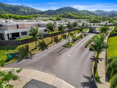 Gurabo PR 00778