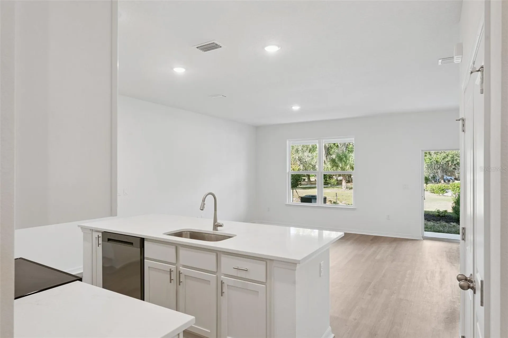 654 Cedar Elm Court Eustis FL 32726