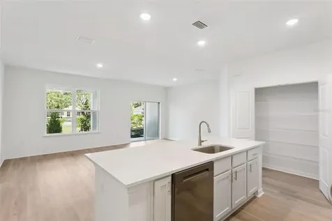 654 Cedar Elm Court Eustis FL 32726