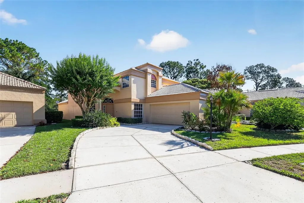 9314 Fairway Lakes Court Tampa FL 33647