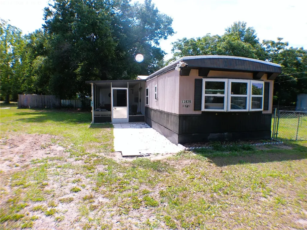 11838 SE 99th Court Belleview FL 34420