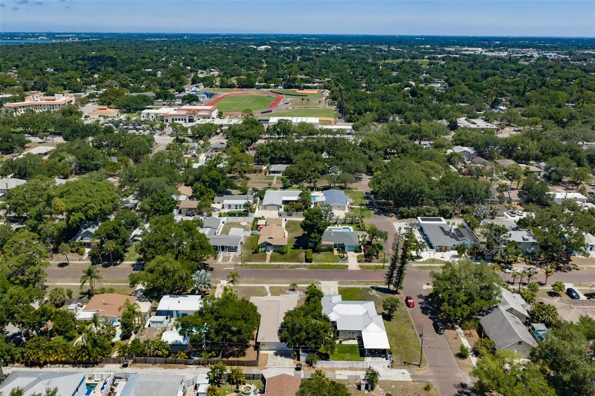 7508 4th Avenue N St Petersburg FL 33710