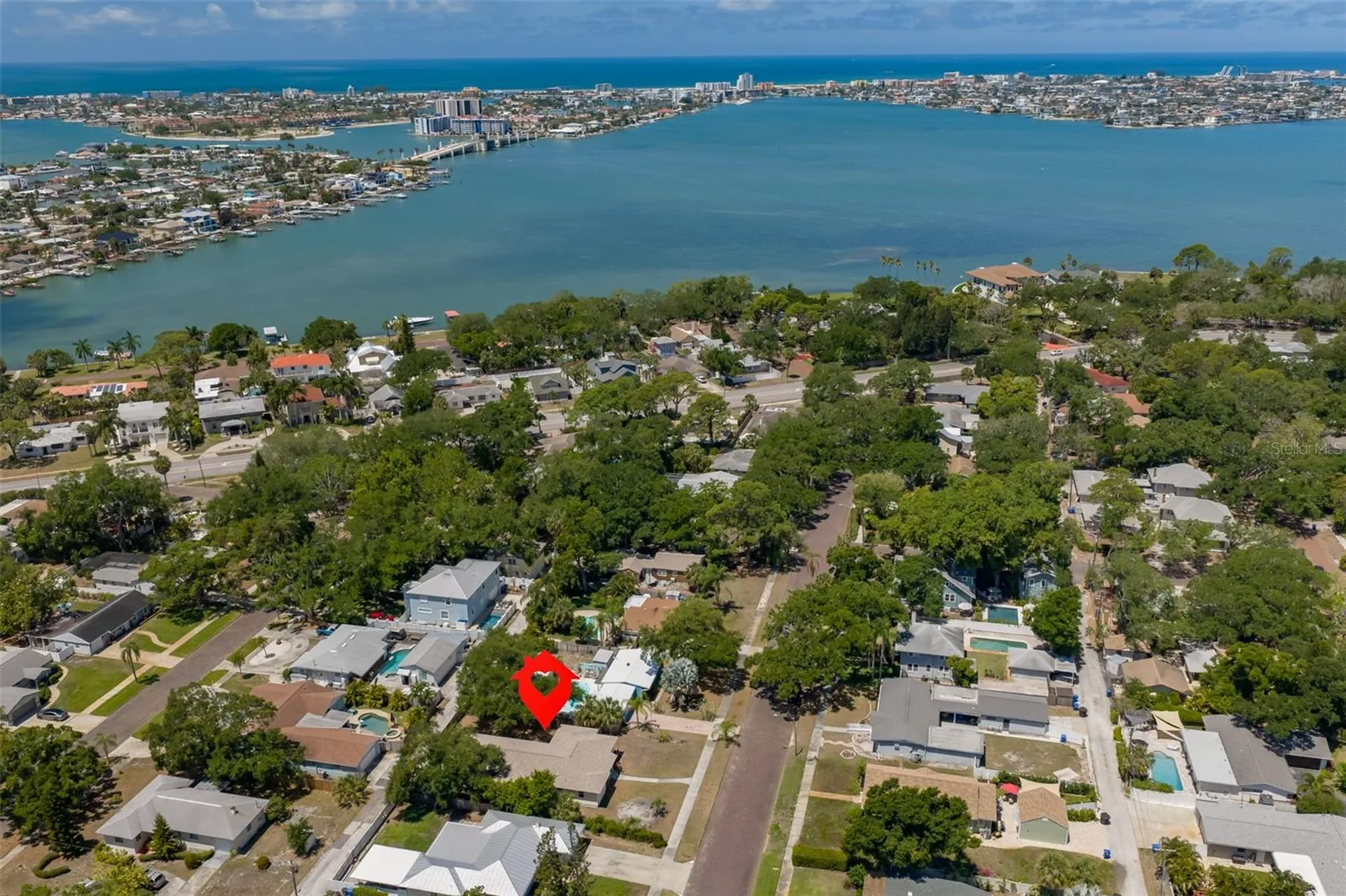 7508 4th Avenue N St Petersburg FL 33710