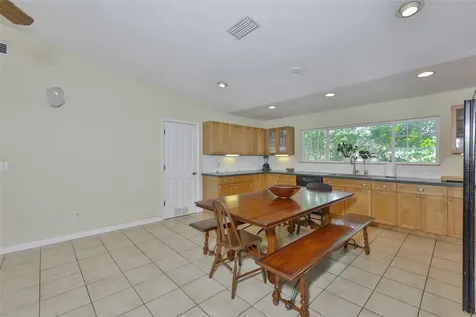 7508 4th Avenue N St Petersburg FL 33710