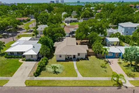 7508 4th Avenue N St Petersburg FL 33710