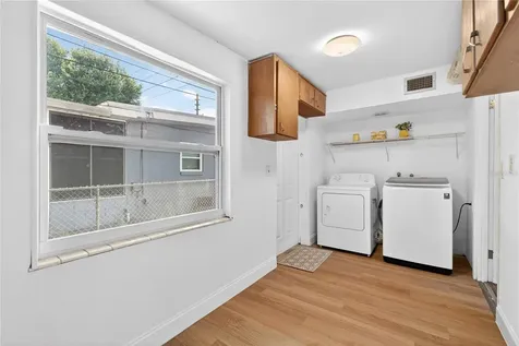 3409 E Grant Avenue Orlando FL 32806