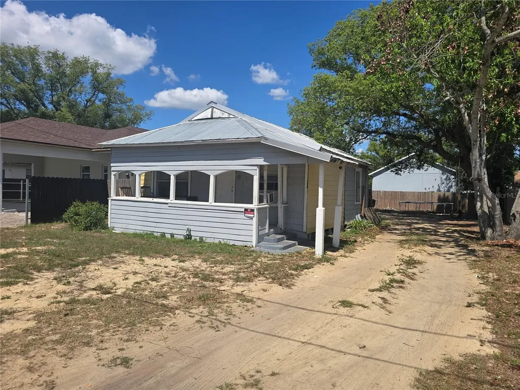 3703 N 51st Street Tampa FL 33619