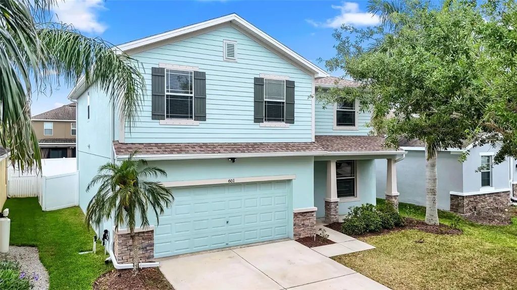 601 19th Street NW Ruskin FL 33570