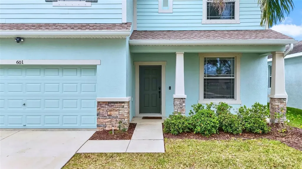 601 19th Street NW Ruskin FL 33570