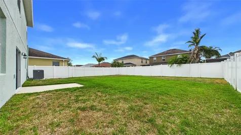 601 19th Street NW Ruskin FL 33570