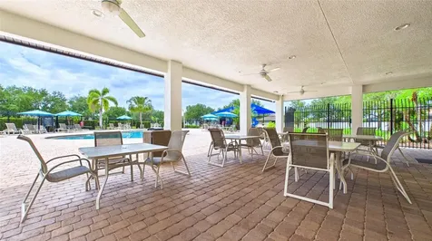 601 19th Street NW Ruskin FL 33570