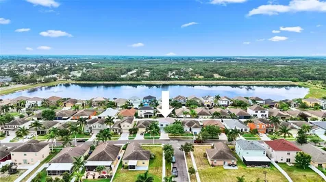 601 19th Street NW Ruskin FL 33570
