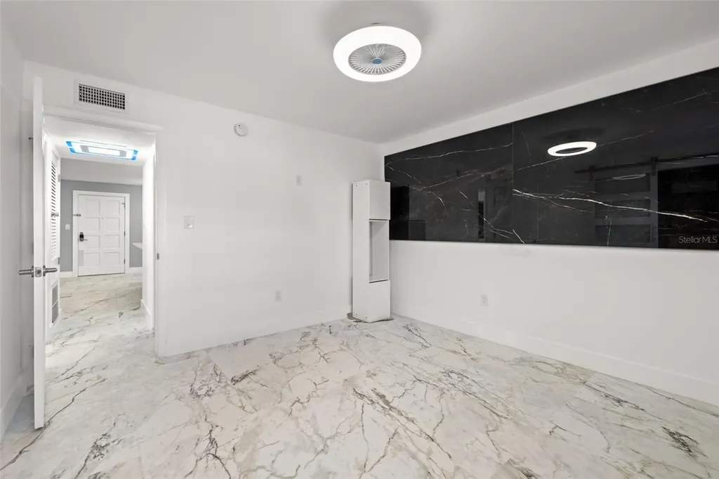 106 Alameda Court Tampa FL 33609