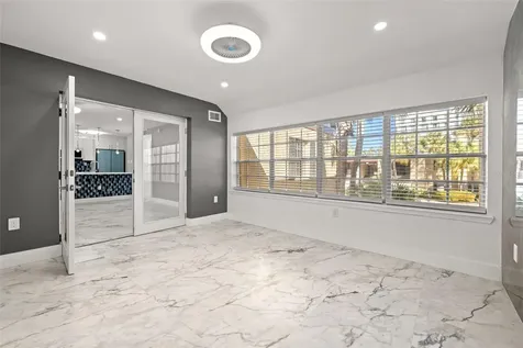 106 Alameda Court Tampa FL 33609