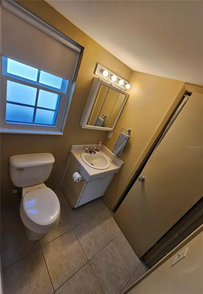 1100 E Caroline Street Tavares FL 32778