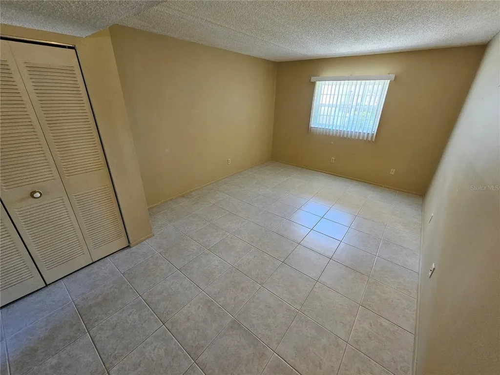 1100 E Caroline Street Tavares FL 32778