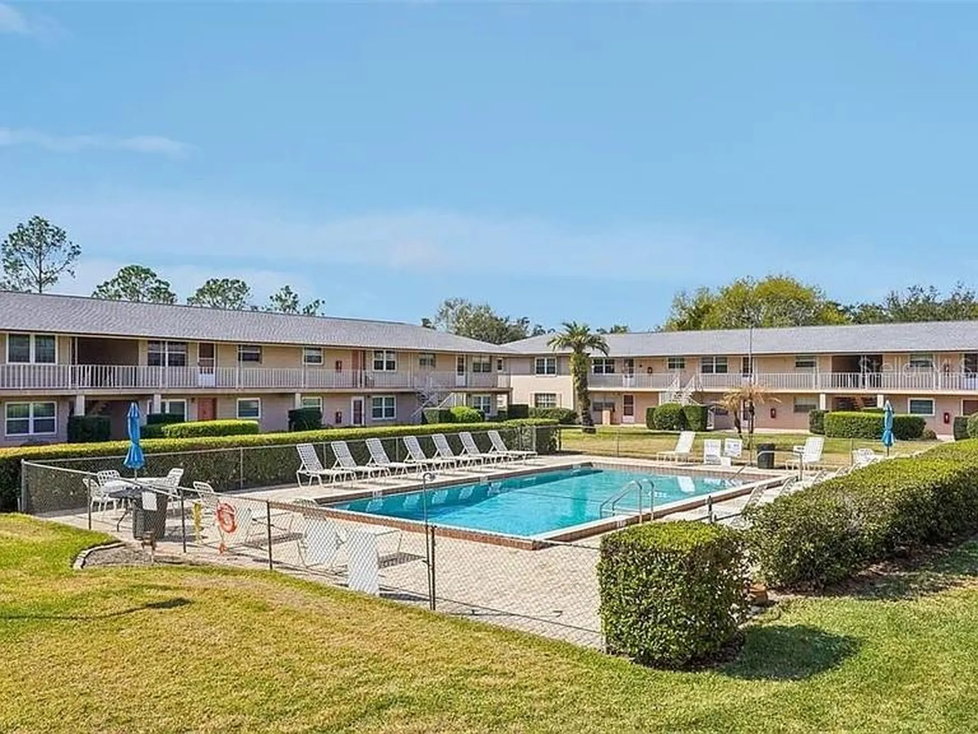 1100 E Caroline Street Tavares FL 32778