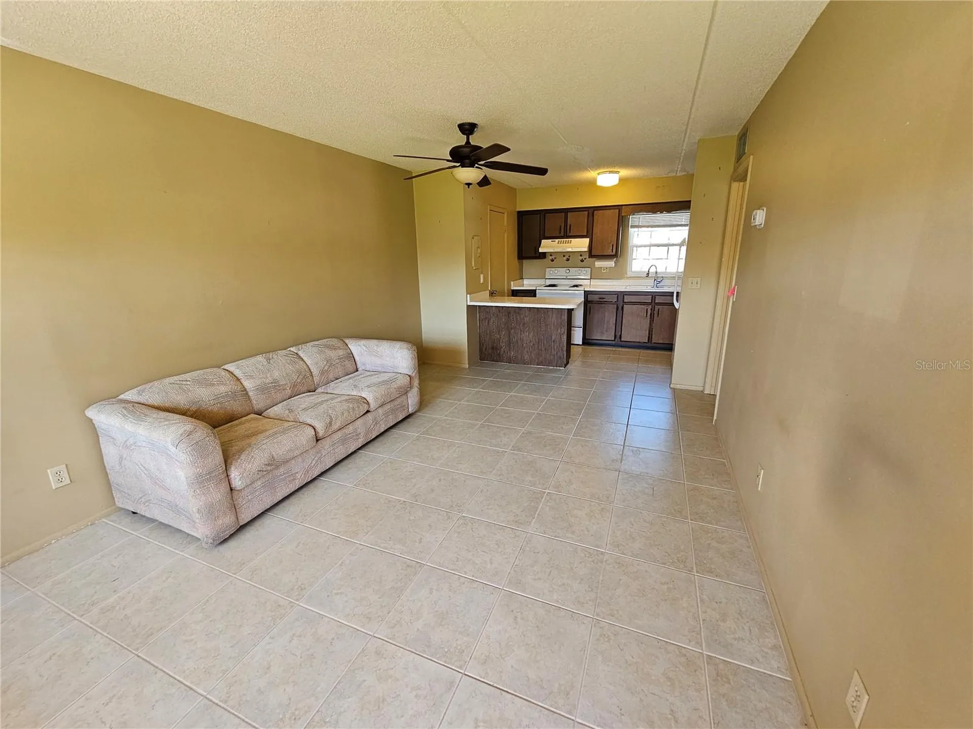 1100 E Caroline Street Tavares FL 32778