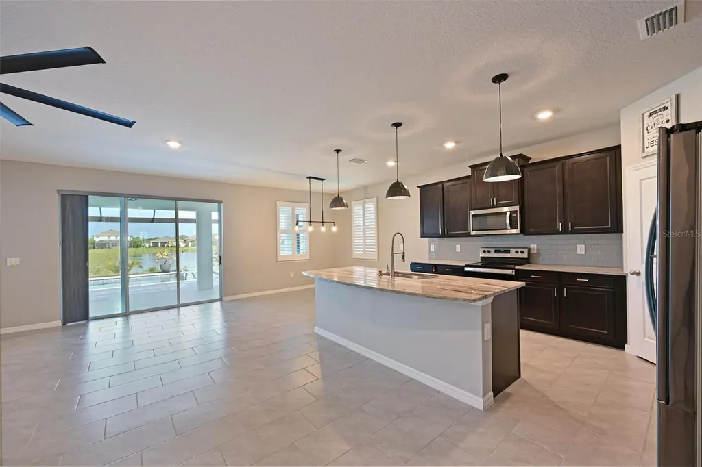 12645 Promenade Estates Boulevard Sarasota FL 34238