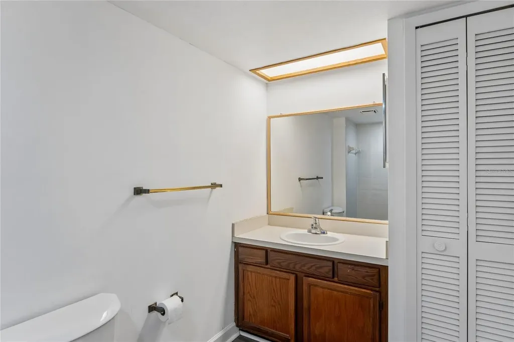 305 Hammock Pine Boulevard Clearwater FL 33761