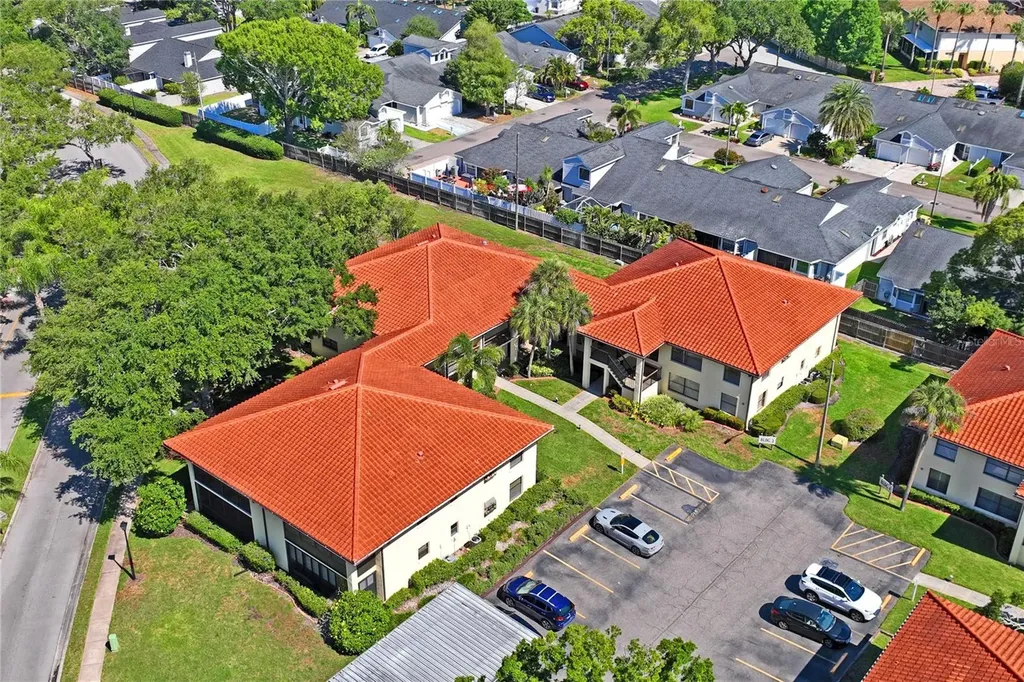 305 Hammock Pine Boulevard Clearwater FL 33761