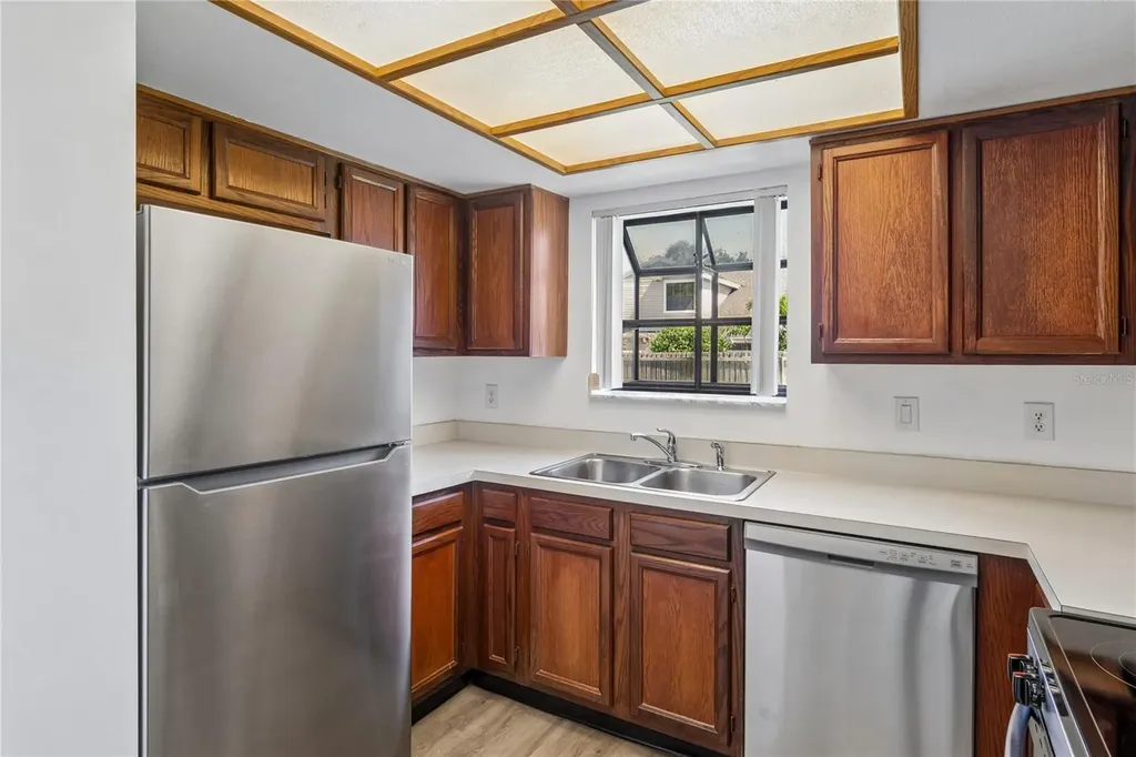 305 Hammock Pine Boulevard Clearwater FL 33761