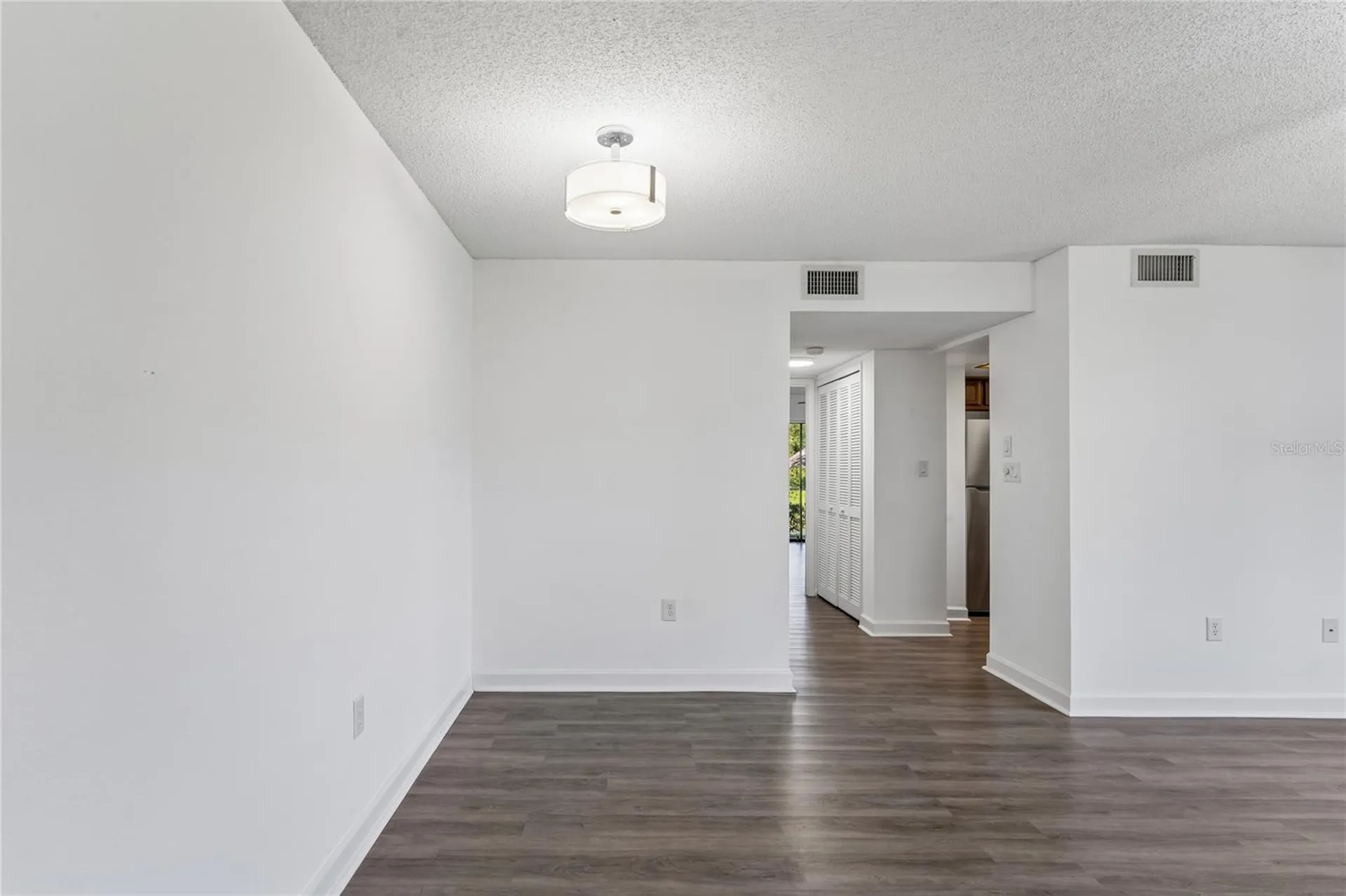 305 Hammock Pine Boulevard Clearwater FL 33761