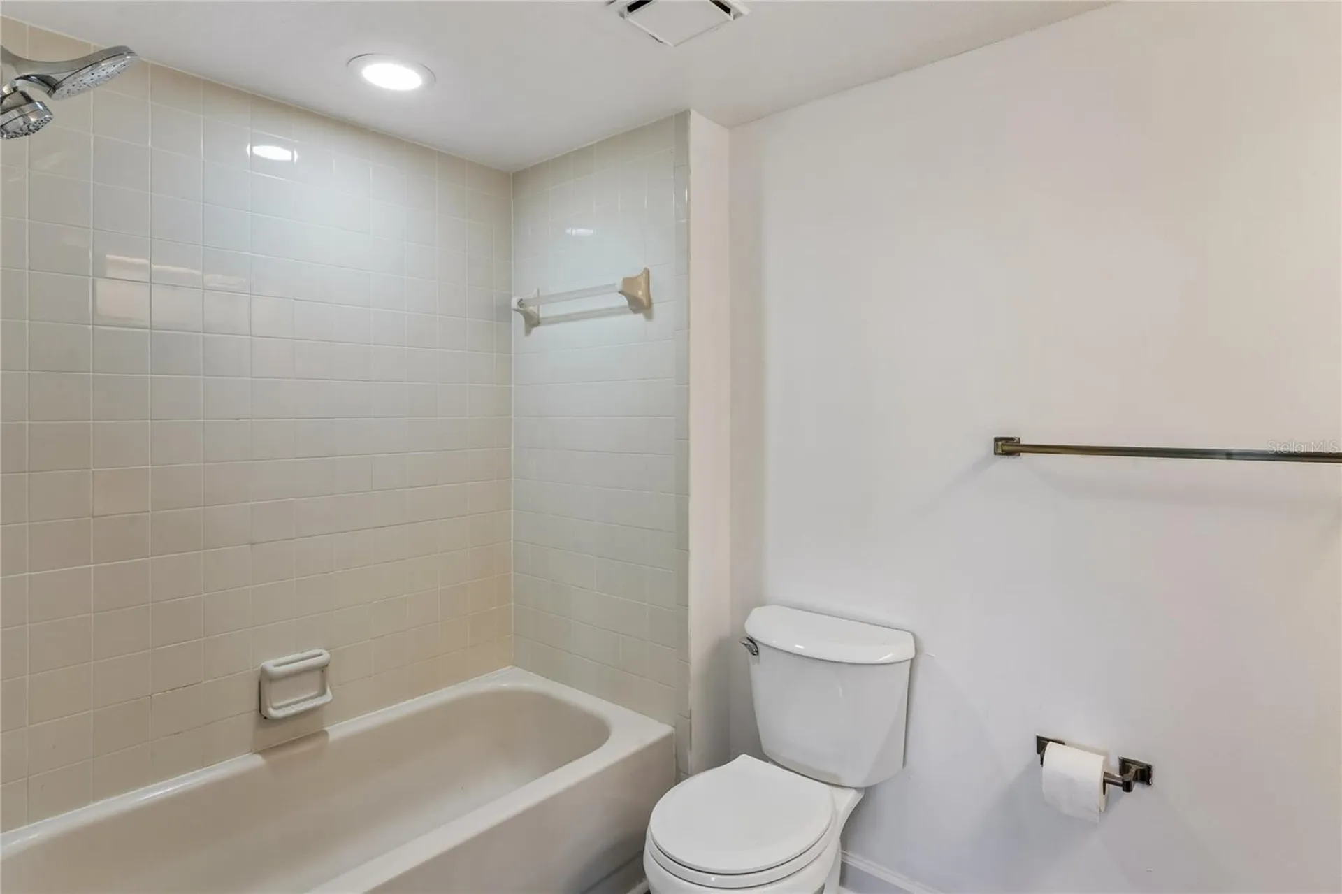 305 Hammock Pine Boulevard Clearwater FL 33761