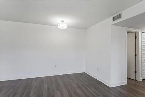 305 Hammock Pine Boulevard Clearwater FL 33761