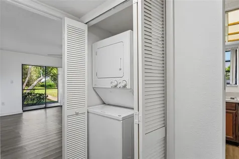 305 Hammock Pine Boulevard Clearwater FL 33761