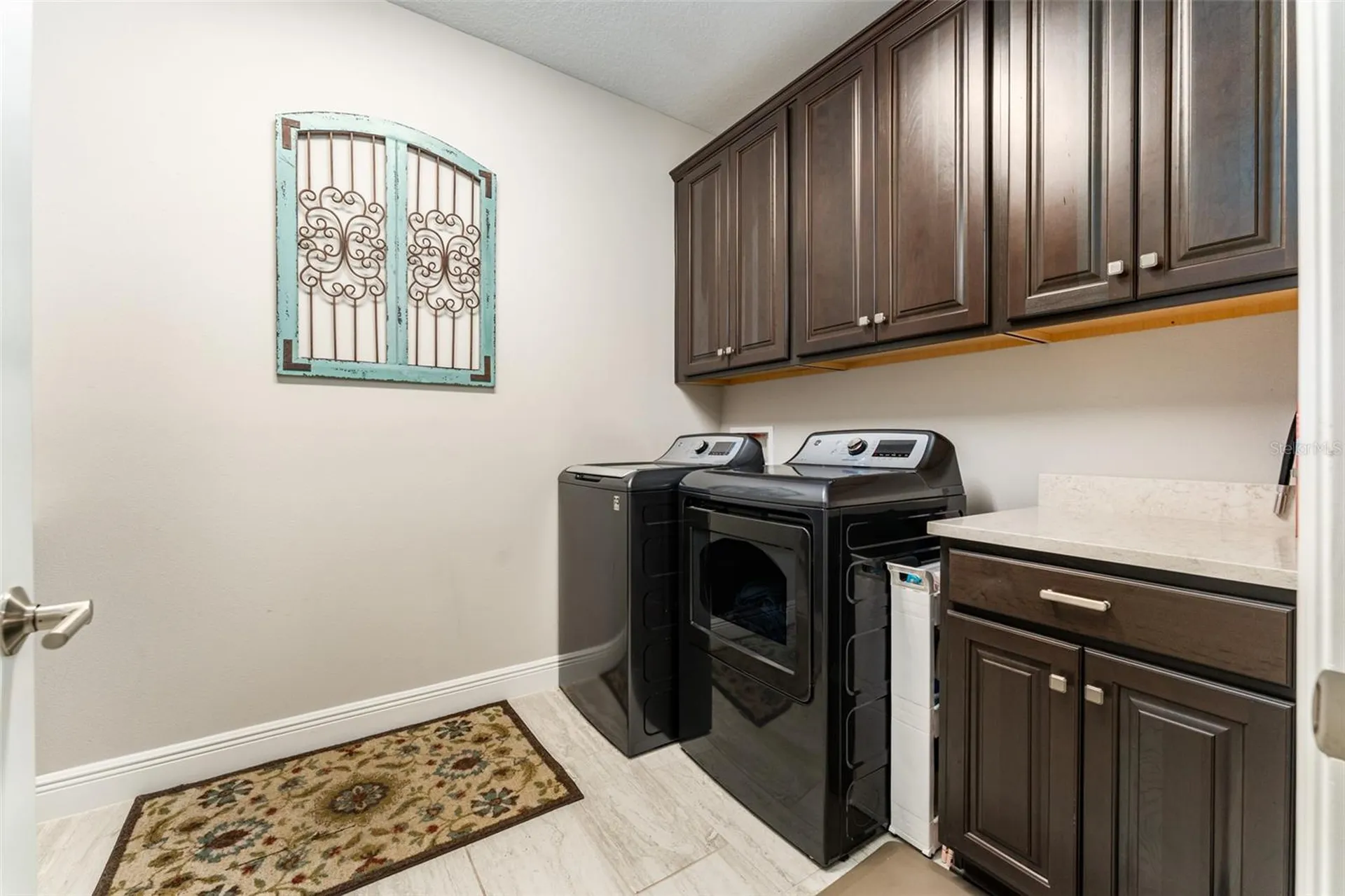 14610 Red Castle Avenue Lithia FL 33547