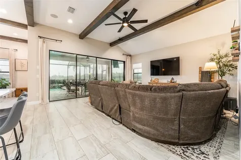 14610 Red Castle Avenue Lithia FL 33547