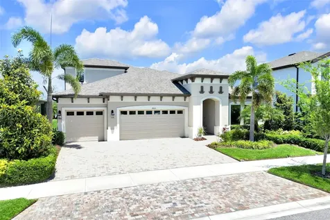 14610 Red Castle Avenue Lithia FL 33547