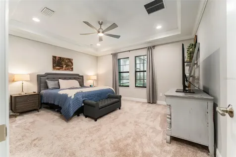 14610 Red Castle Avenue Lithia FL 33547