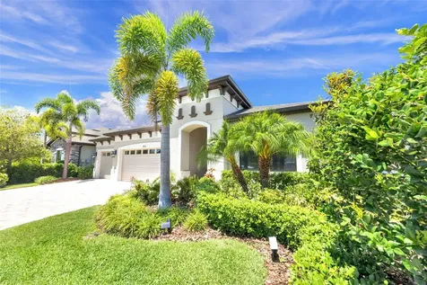 14610 Red Castle Avenue Lithia FL 33547