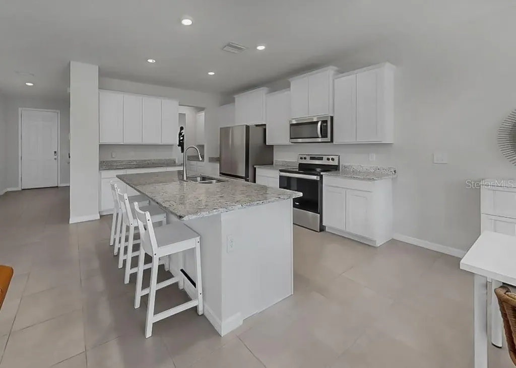 16454 Woodside Glen Parrish FL 34219