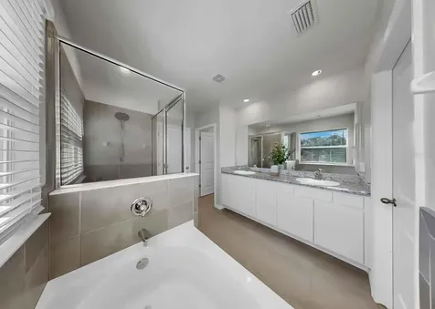16454 Woodside Glen Parrish FL 34219