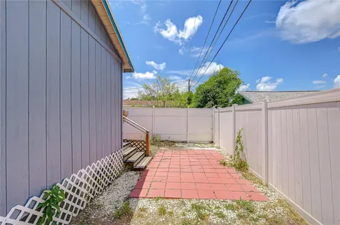 2933 56th Avenue N St Petersburg FL 33714